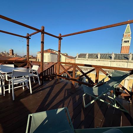 Le Vele Di Venezia Apartment Bagian luar foto
