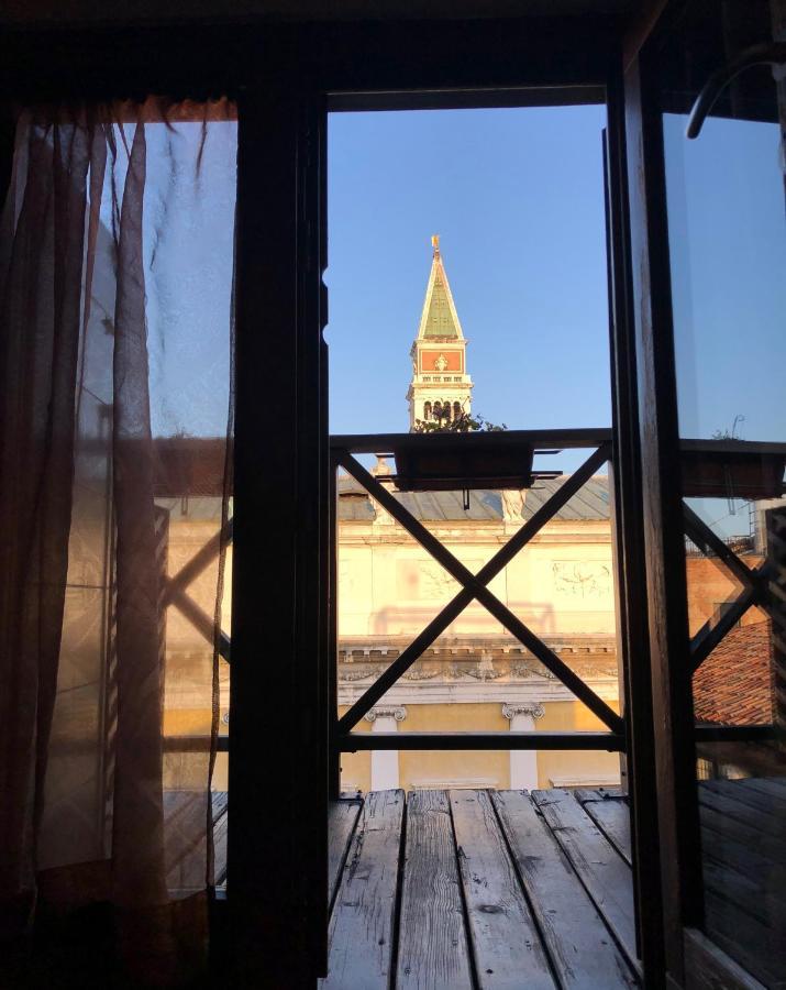 Le Vele Di Venezia Apartment Bagian luar foto