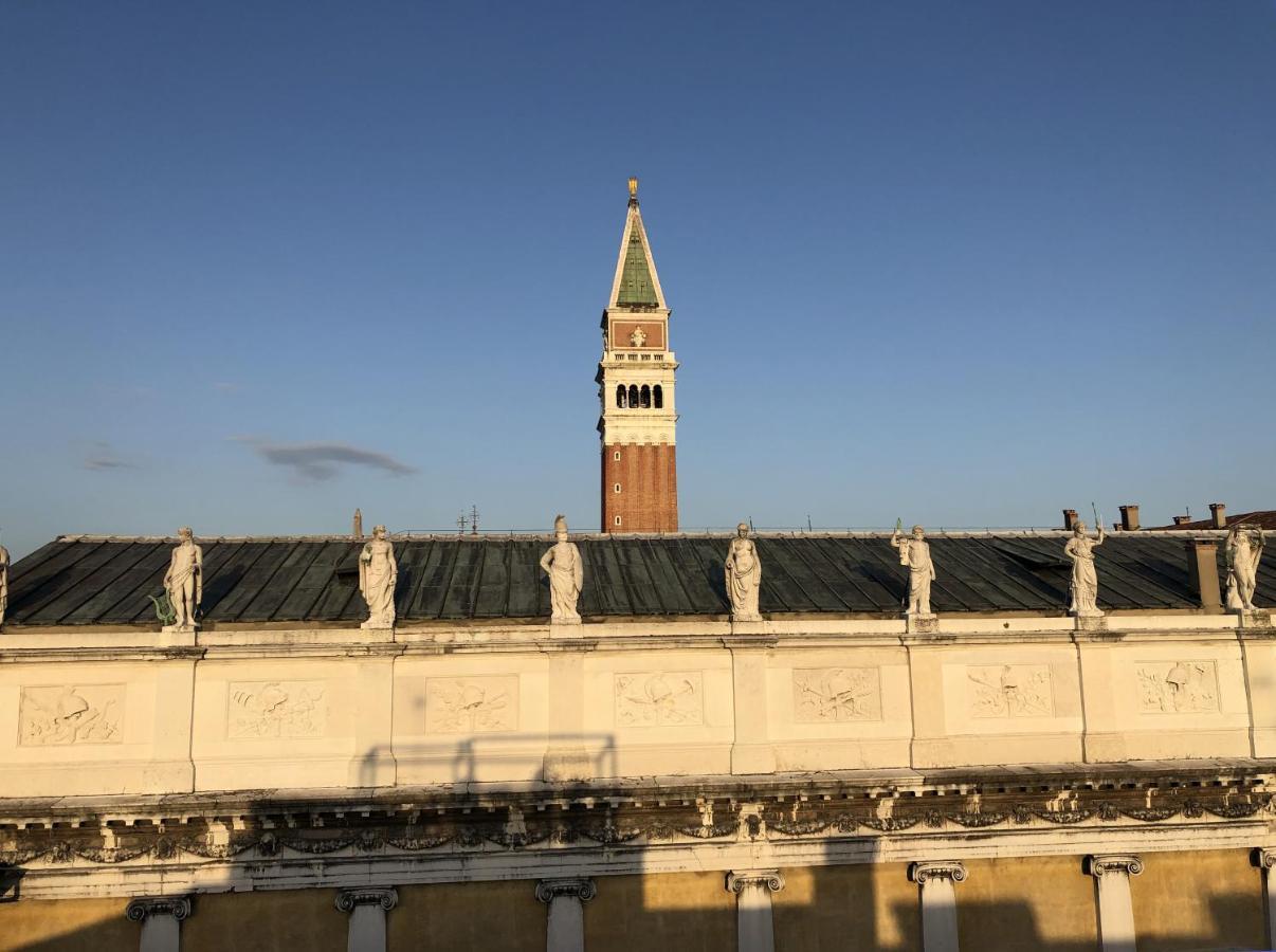 Le Vele Di Venezia Apartment Bagian luar foto