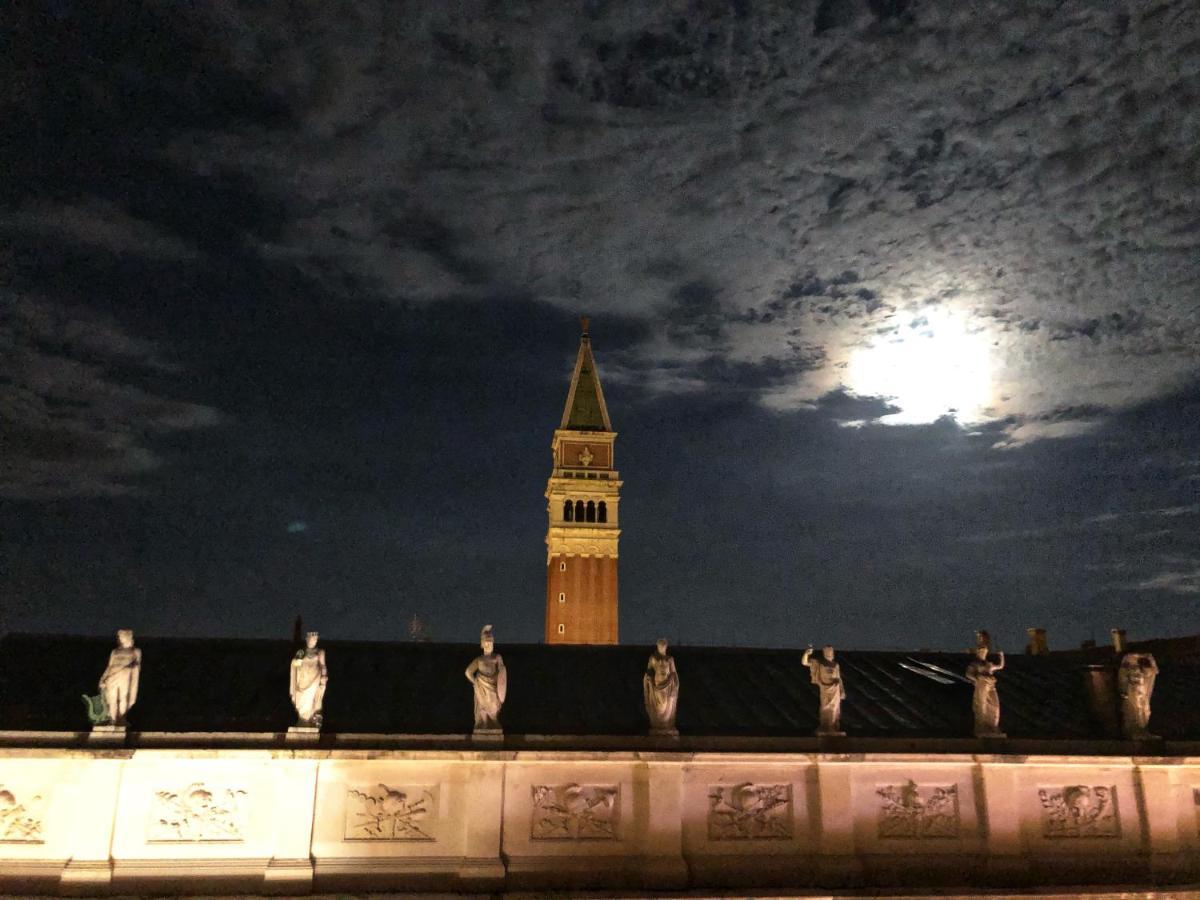 Le Vele Di Venezia Apartment Bagian luar foto