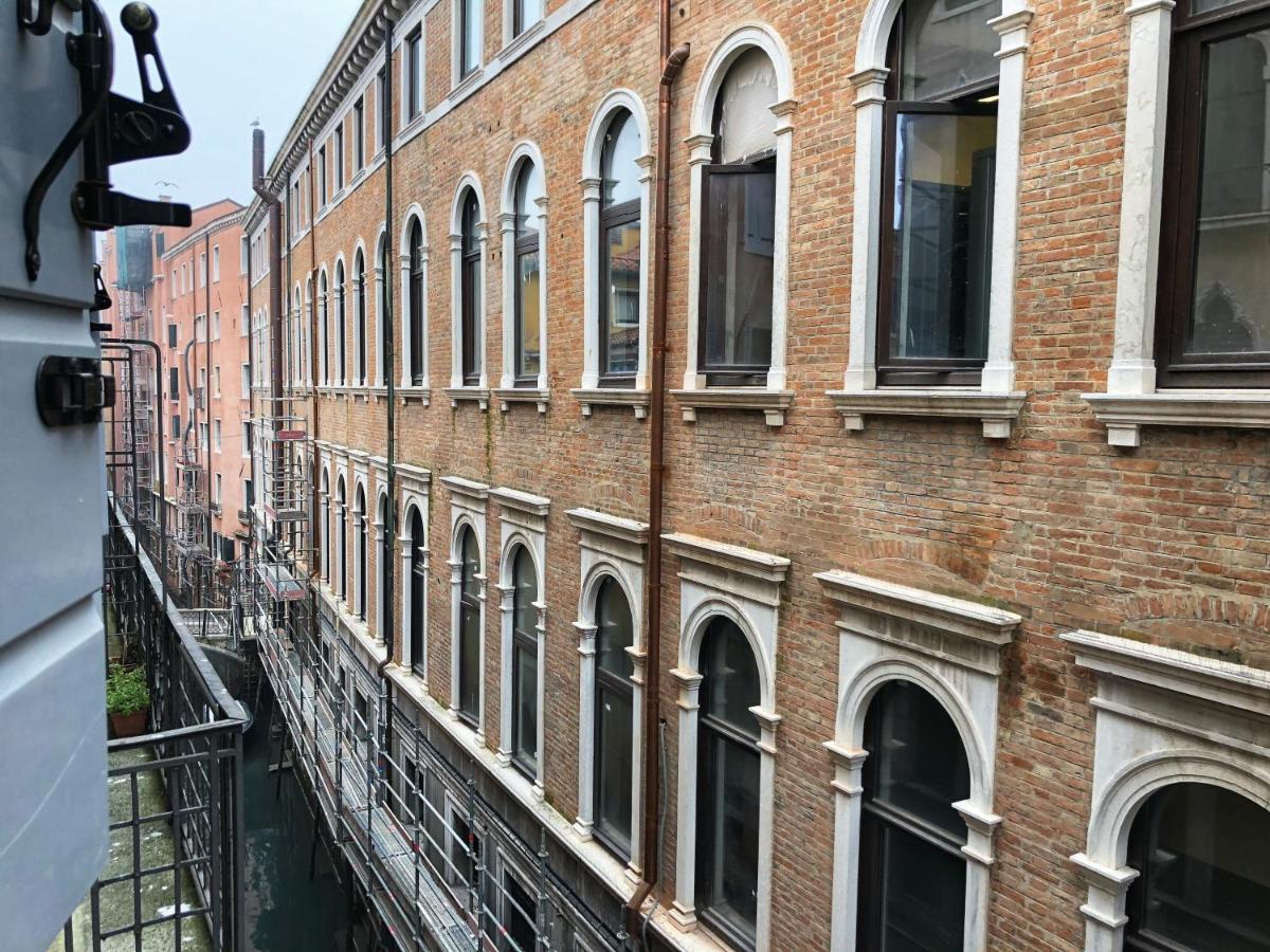 Le Vele Di Venezia Apartment Bagian luar foto