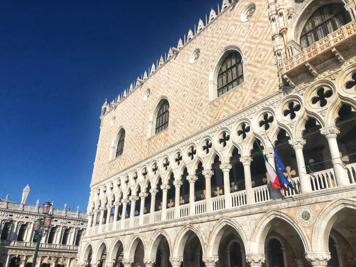 Le Vele Di Venezia Apartment Bagian luar foto