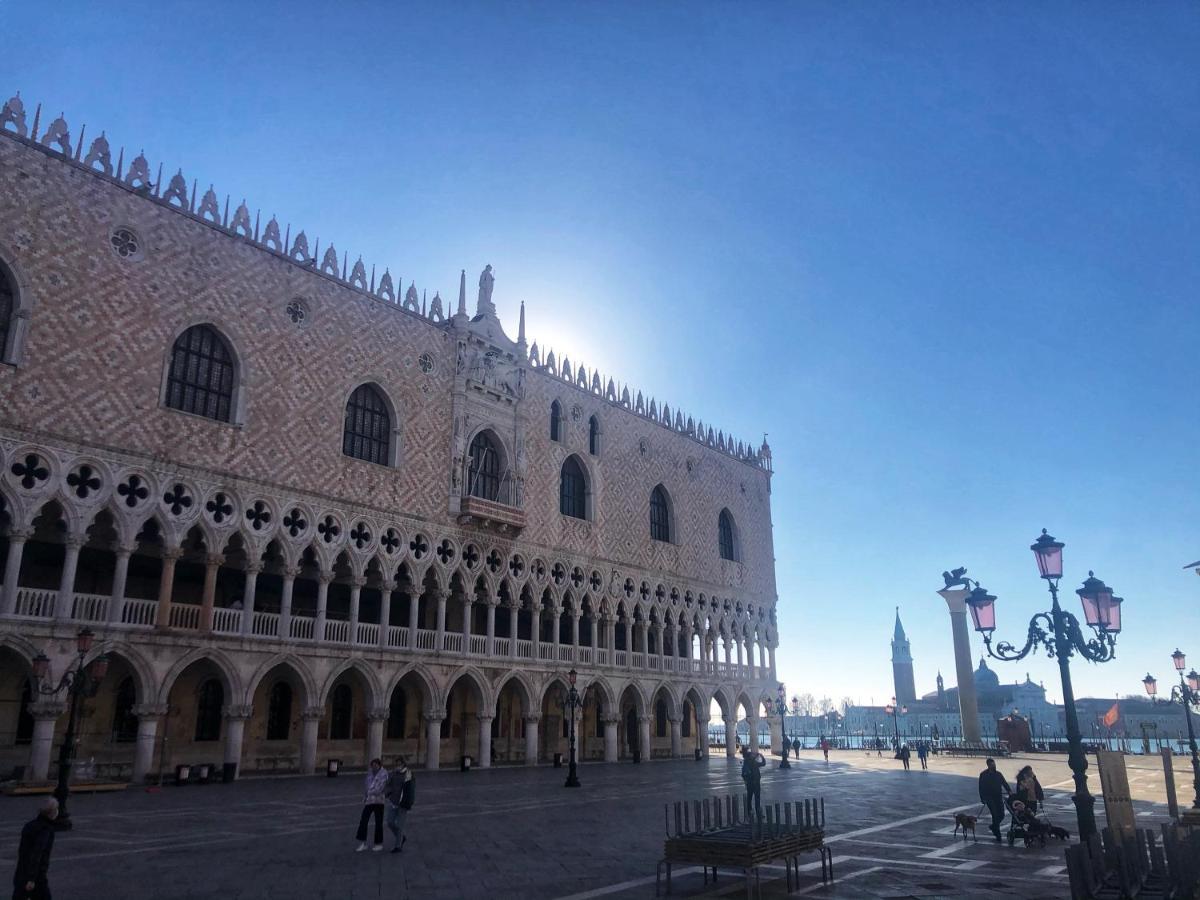 Le Vele Di Venezia Apartment Bagian luar foto