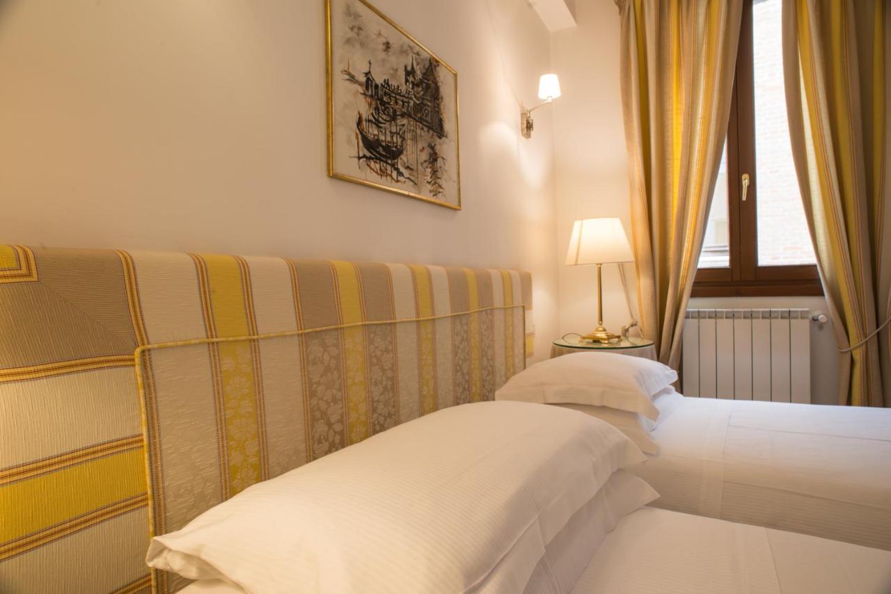 Le Vele Di Venezia Apartment Bagian luar foto