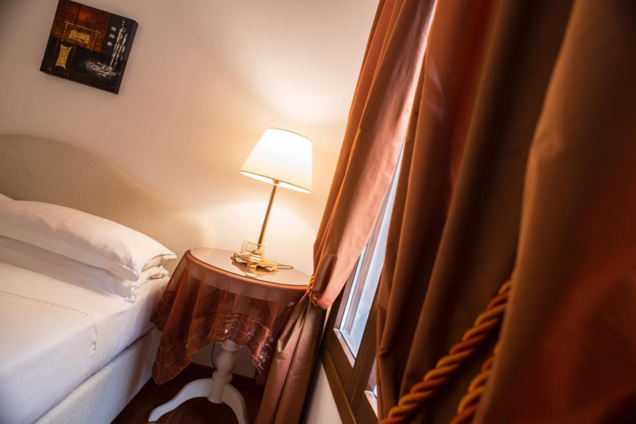 Le Vele Di Venezia Apartment Bagian luar foto