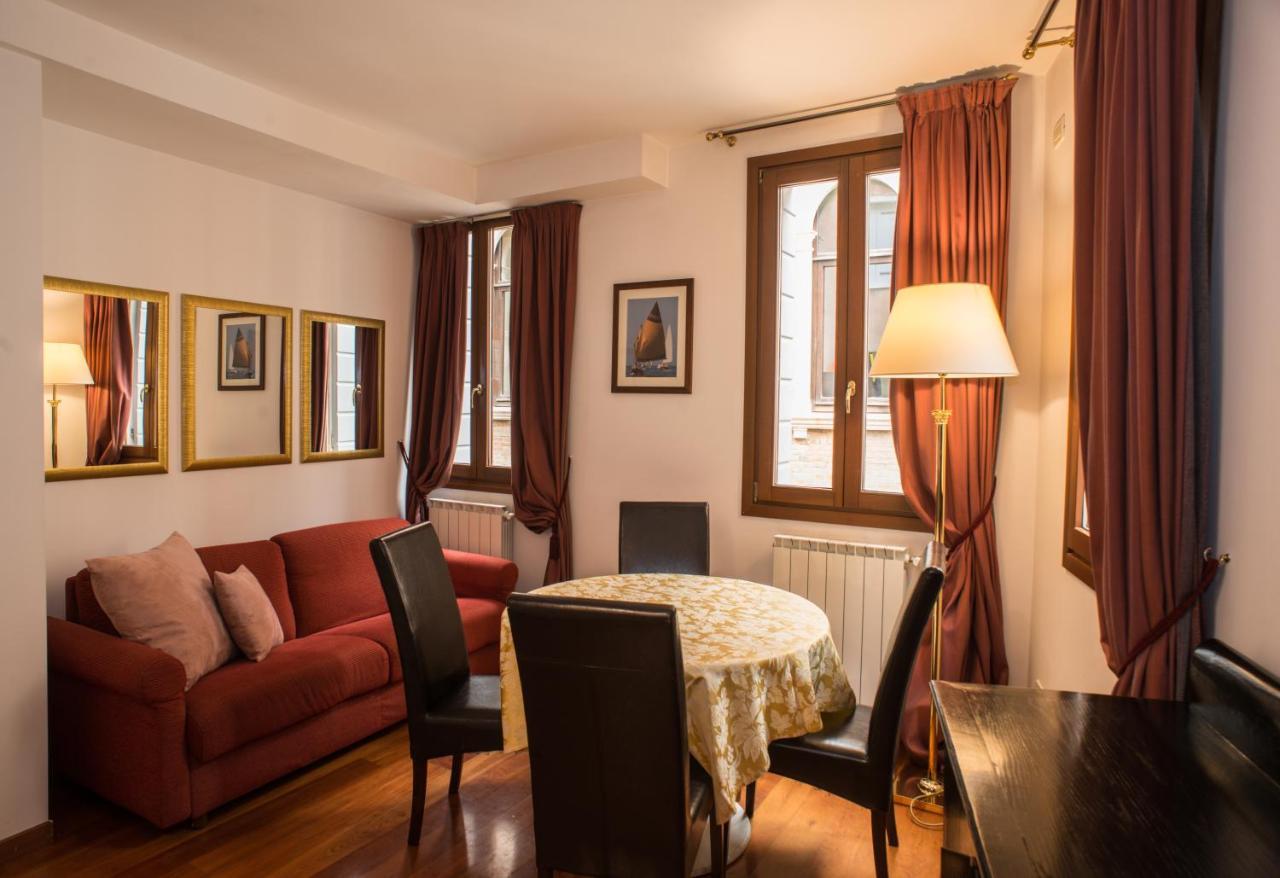 Le Vele Di Venezia Apartment Bagian luar foto